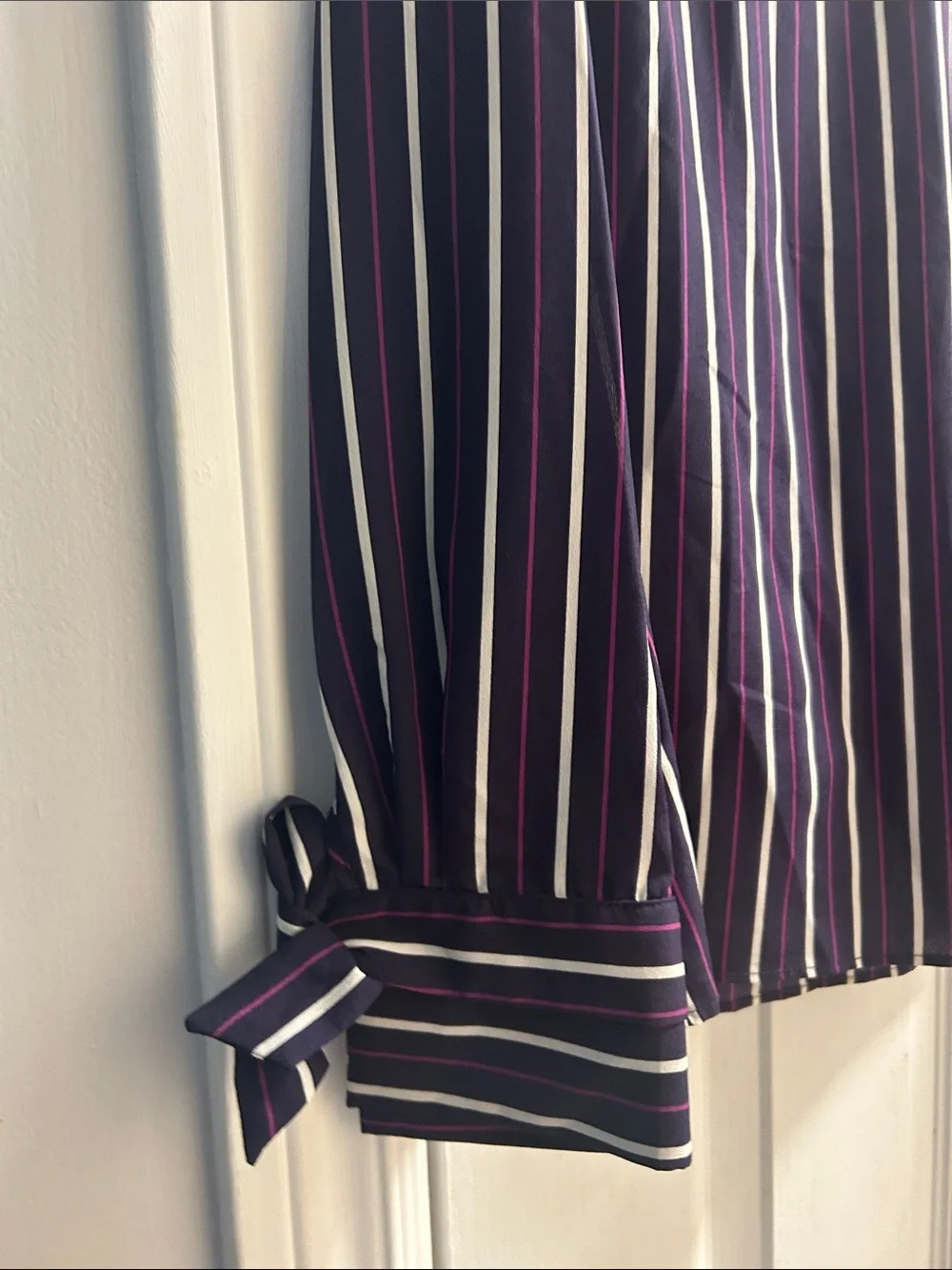 Banana Republic Navy Striped V-Neck Blouse with White & Purple Stripes - Picture 4 of 7
